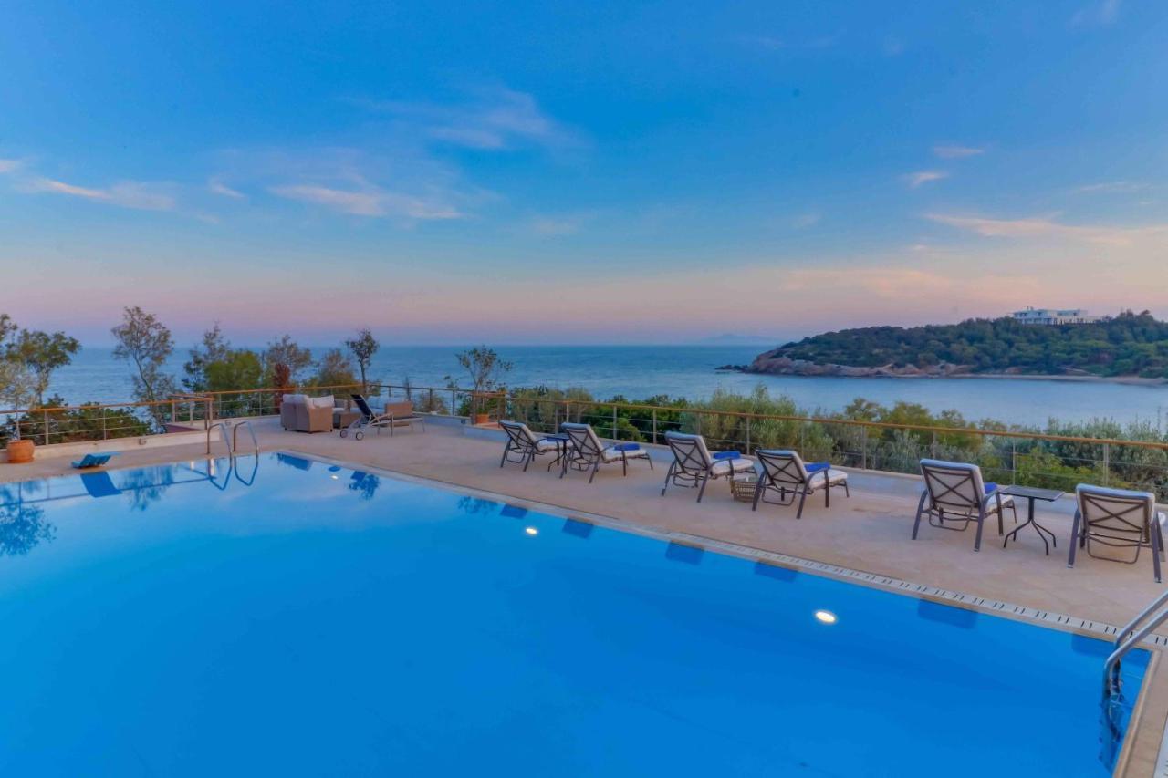Black Diamond Beachfront Pool Villa Pasithea In Sounio, Athens Sounion Dış mekan fotoğraf