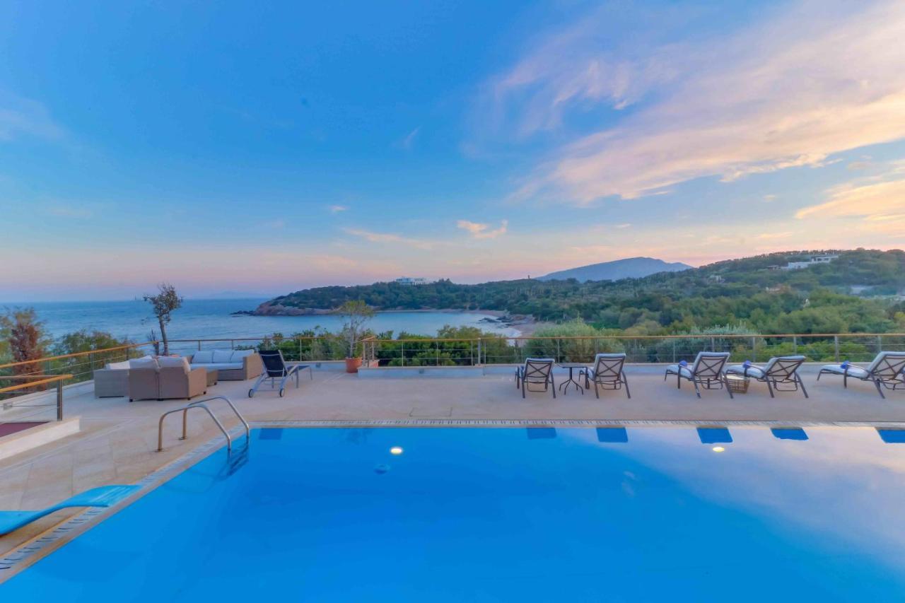 Black Diamond Beachfront Pool Villa Pasithea In Sounio, Athens Sounion Dış mekan fotoğraf